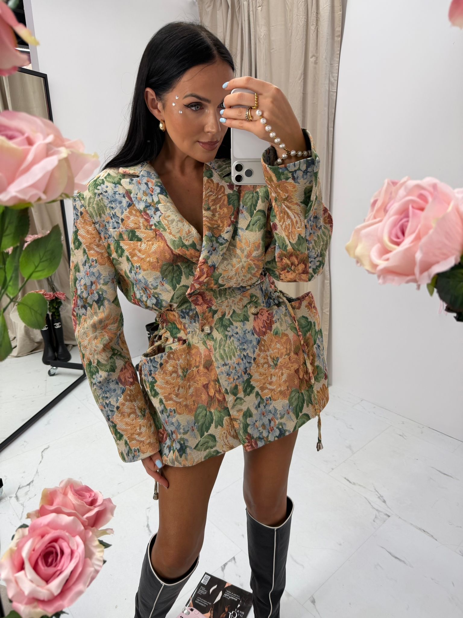 84cd926f-6131-47c1-9a0c-c458d8144012 84cd926f-6131-47c1-9a0c-c458d8144012