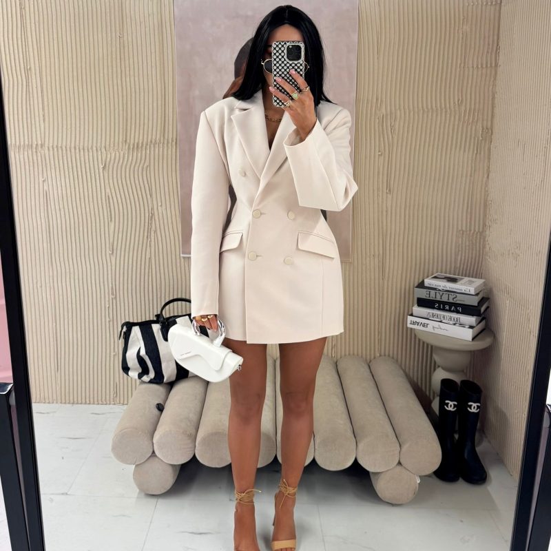 e998eba4-971b-4c3b-a8e4-e795ae6f3f77